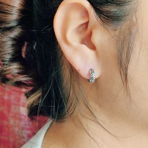 Silver mini hoop earring